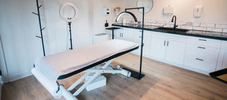 Improve Your Massage Practise with an Electric Massage Table