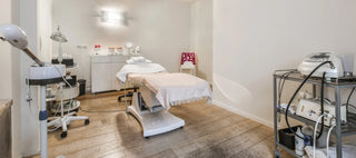 The Advantages of an Electric Massage Table