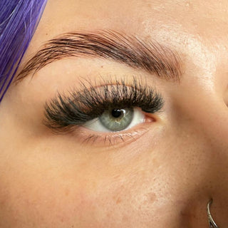 8D Clover Lashes – 16 Row Single Length Trays