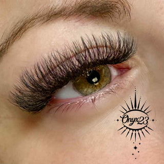 8D Clover Lashes – 16 Row Single Length Trays