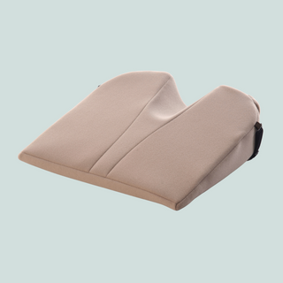 Putnams 11° Degree Sitting Wedge (3¾") Coccyx Cut Out