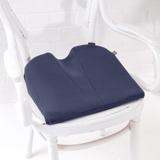 Putnams 8° Degree Sitting Wedge (3") with Coccyx Cut Out